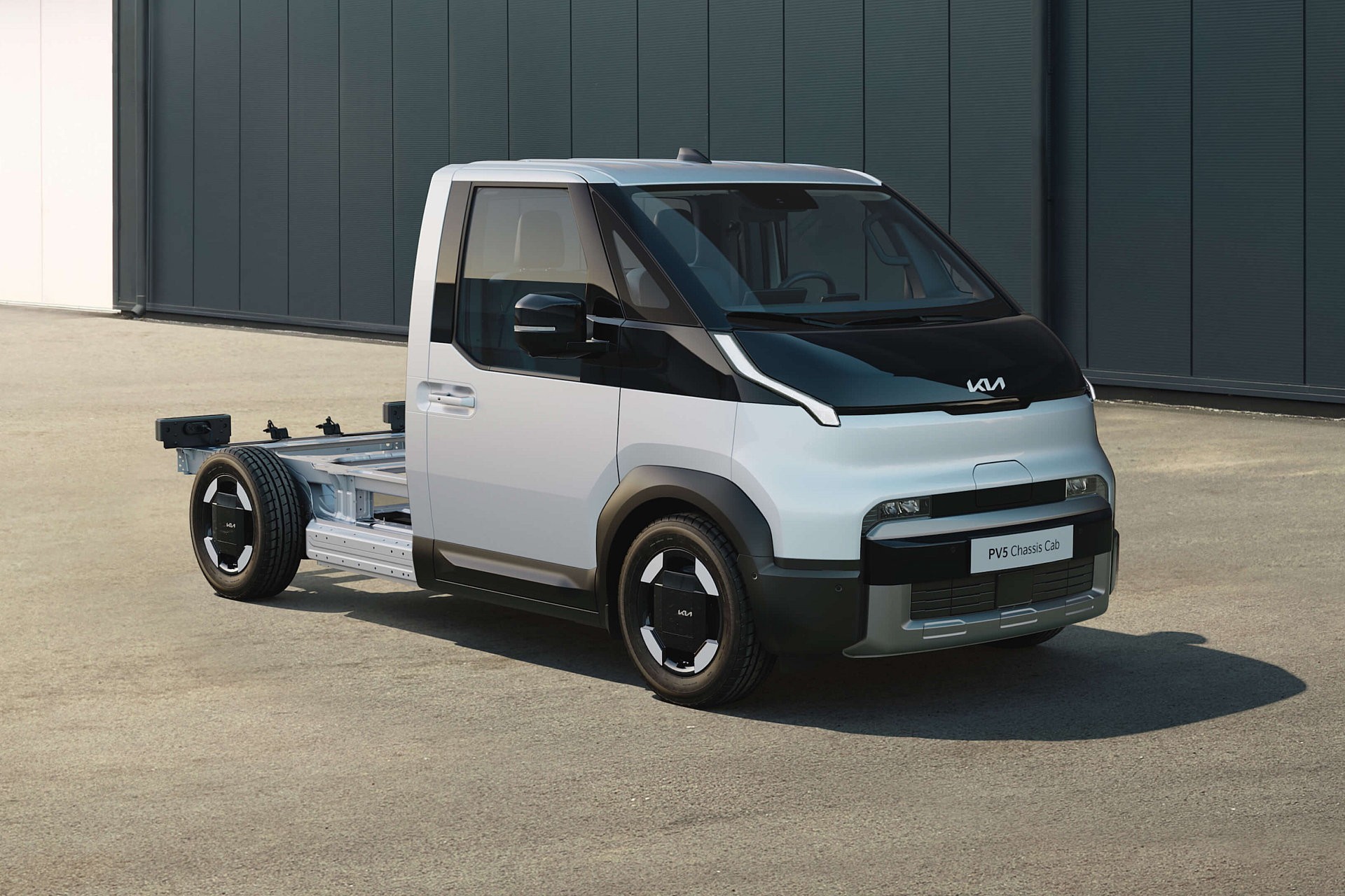 Kia PV5 Chassis Cab krijgt nu echt de grotere 71,2 kWh-accu