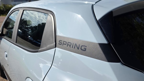 Review Dacia Spring: de rallyauto van de Renault Group - foto 3