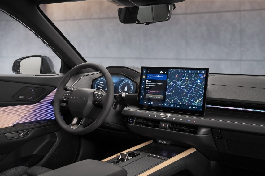 Nederlandse prijzen nieuwe Lexus ES bekend: duur maar erg compleet