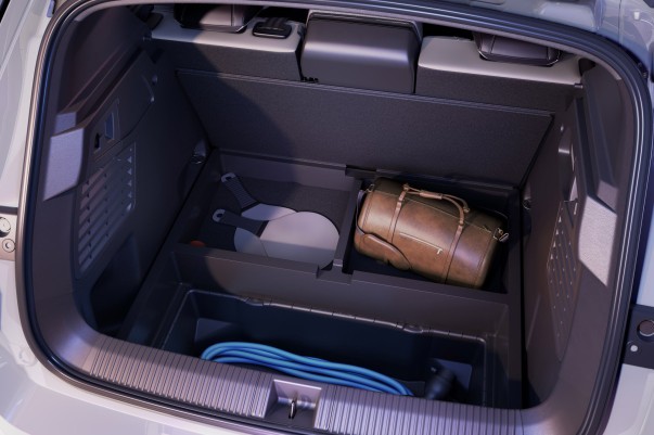 Renault verlaagt prijs Scenic E Tech electric: 642 kilometer bereik voor €42.990 - foto 3