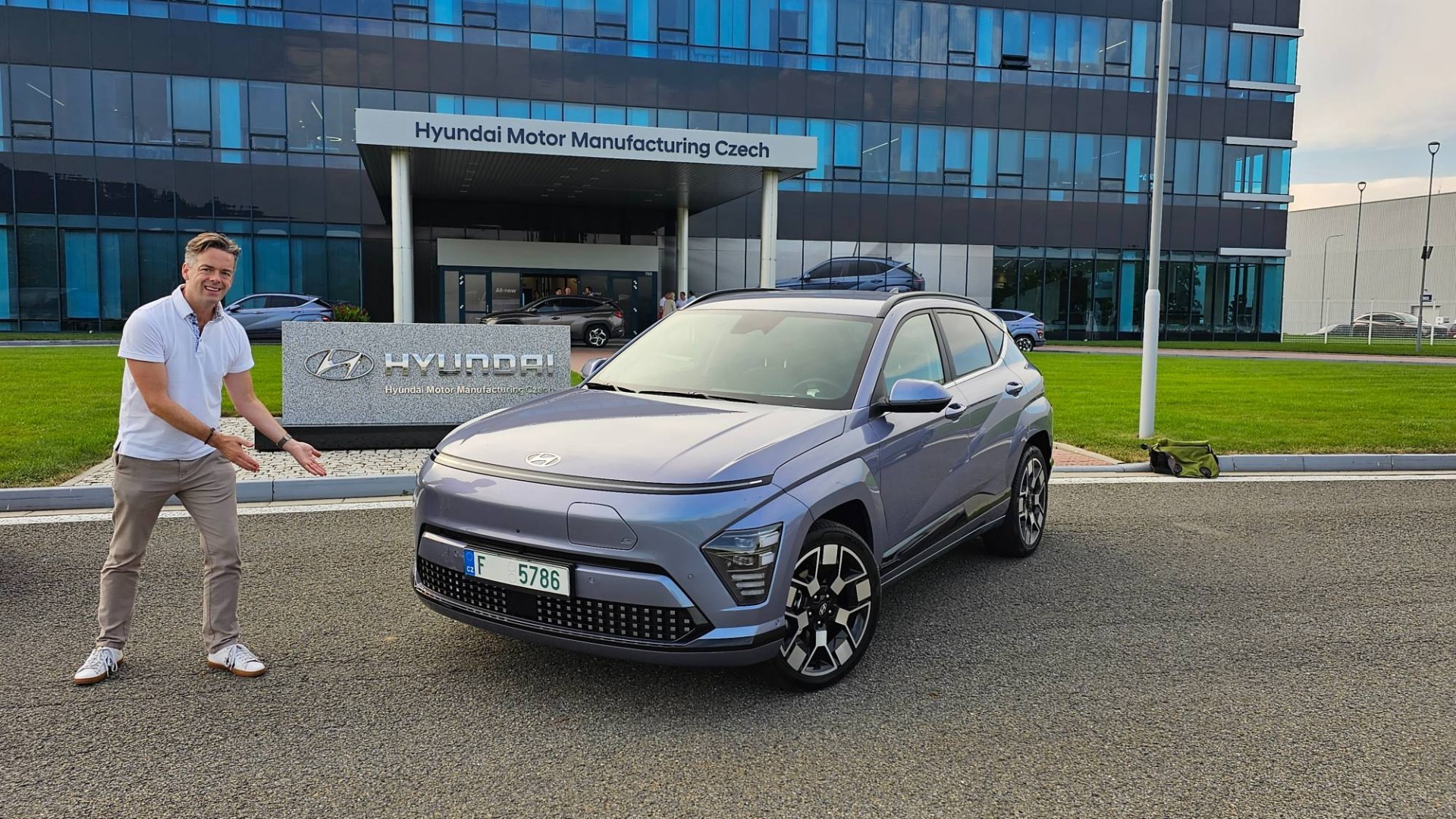 Nieuwe Hyundai KONA Electric (2023) blauwdruk voor een elektrische auto