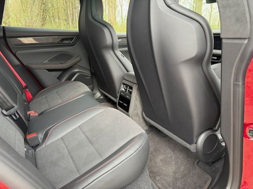 Review Porsche Macan GTS: beter dan een Turbo? - foto 1