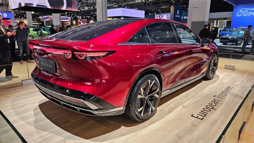 elektrische Mazda 6e onthuld op Autosalon Brussel