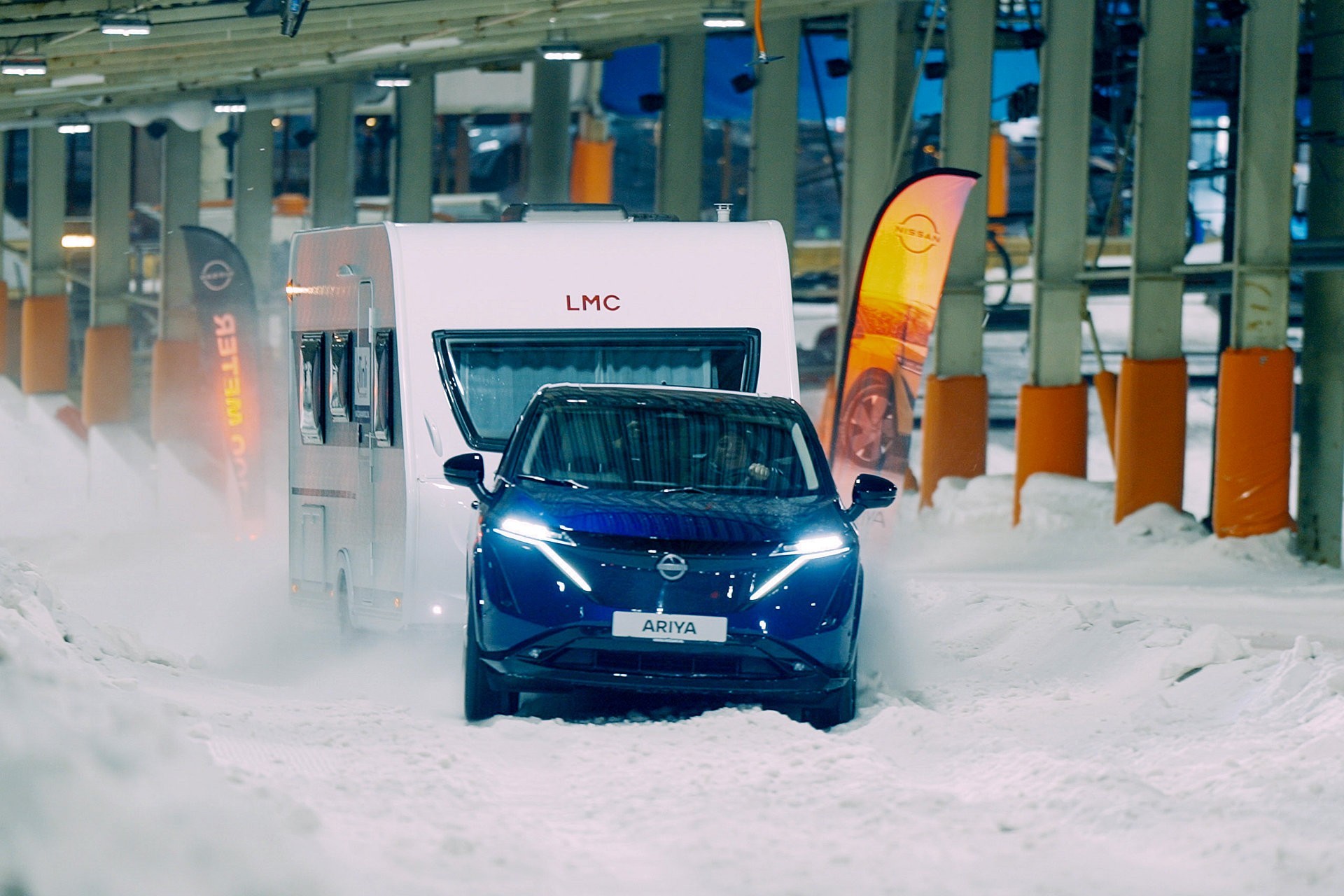 Nissan Ariya bewijst kracht van EV op skipiste