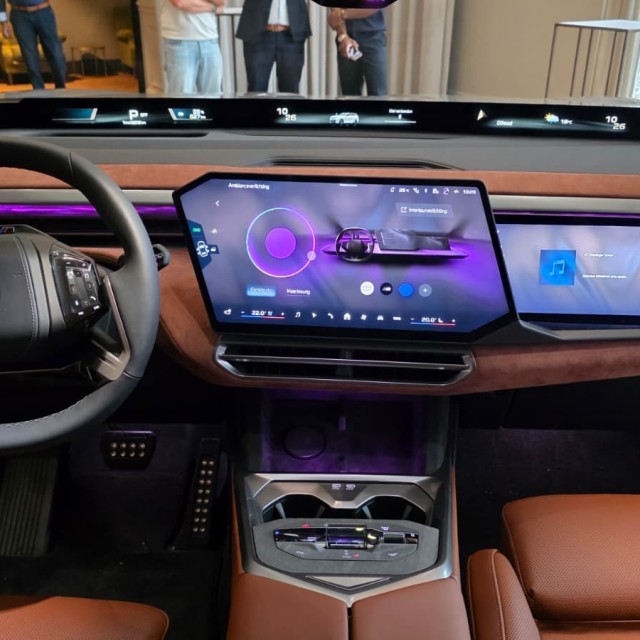 BMW iX5 eindelijk te configureren, iX3 als M60 met 612 pk - foto 6