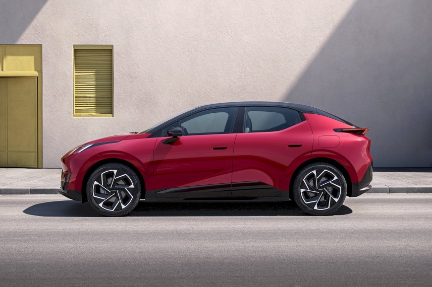 Lynk & Co 02