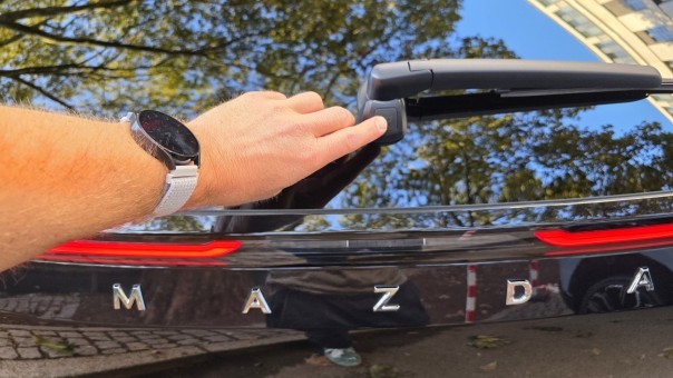 Review Mazda CX-6e, Mazda doet het weer nét even anders - foto 4