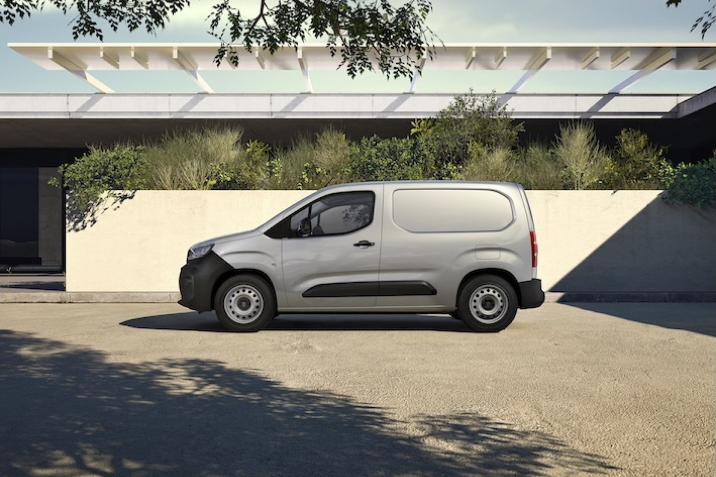 Zes nominaties en negen bestelauto’s strijden om International Van of the Year 2027. Van Farizon V7E en Renault Trafic E-Tech tot de Caddy Cargo.