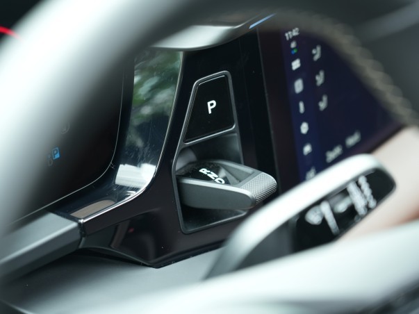 Review Porsche Macan Electric: schrikbeeld dat razendsnel verdampt - foto 3