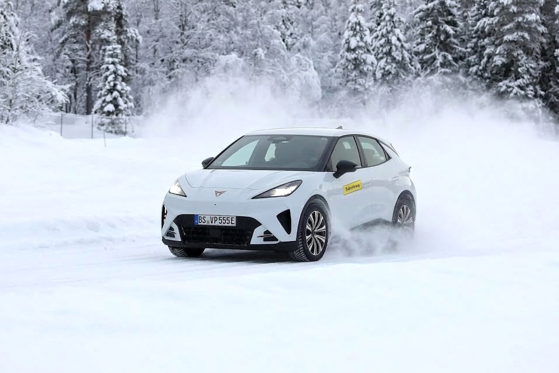 Cupra Raval gespot zonder camouflage, dit is al duidelijk