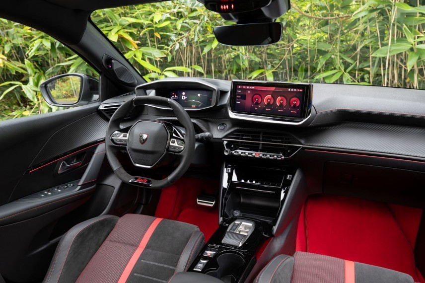 Review Peugeot E-208 GTi (2027): Heldendaden - foto 1