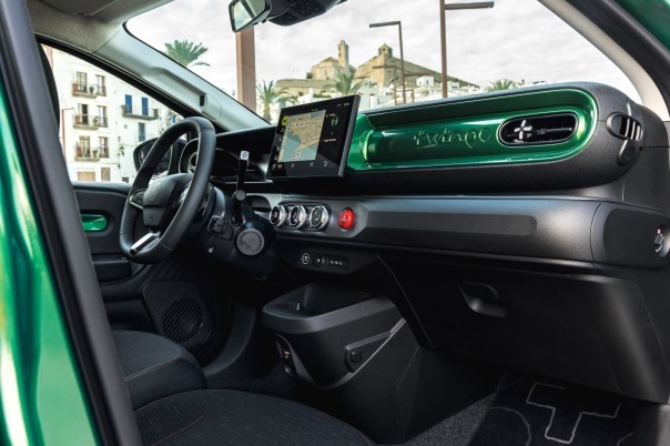 Review Renault Twingo: the next gamechanger - foto 2