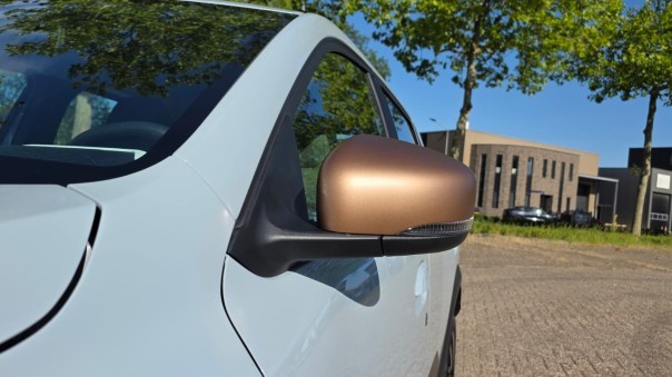 Review Dacia Spring: de rallyauto van de Renault Group - foto 2