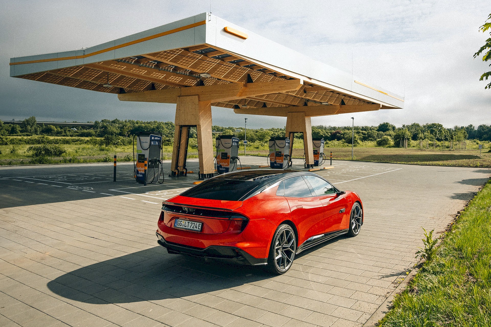 Lotus Emeya: opladen binnen een kwartier