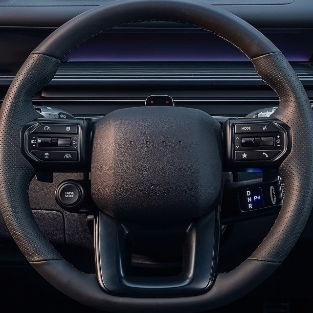 Hyundai Staria Electric Passenger vanaf € 56.995: 9 zitplaatsen, 430 km én 800 volt - foto 2
