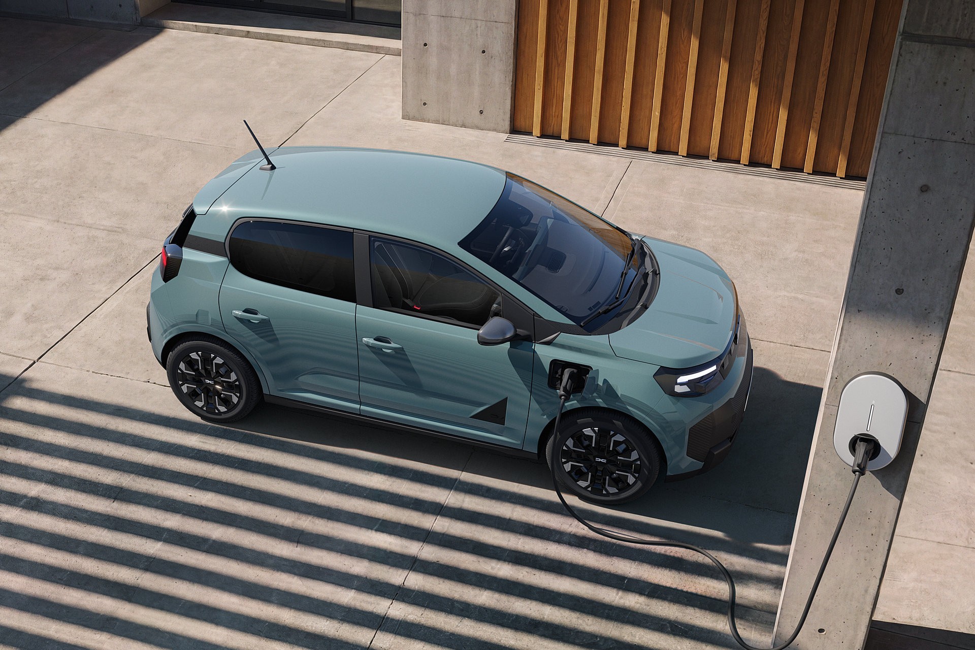 Nieuwe Dacia Spring kost € 19.500, maar mét snellaadmogelijkheid € 500 meer