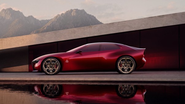 De Alfa Romeo Cuorerosso laat zien hoe toekomstige modellen eruit kunnen zien. Topman Santo Ficili noemt Giorgio als basis, maar de aandrijving blijft open.