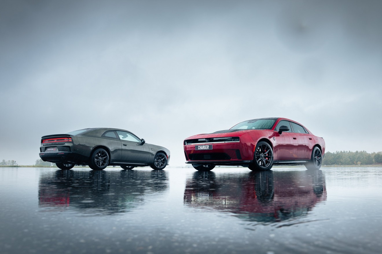 Dodge Charger Daytona: Amerikaanse spierballen tegenover Koreaans rijplezier