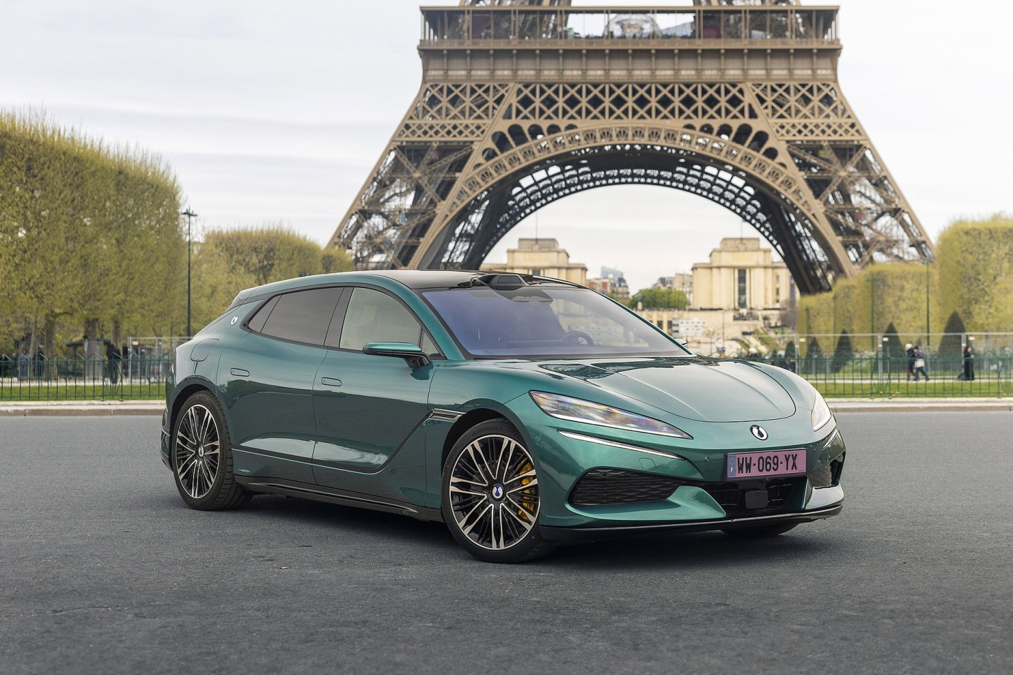 Denza komt naar Europa met de Z9GT én 1.500 kW Flash Charging