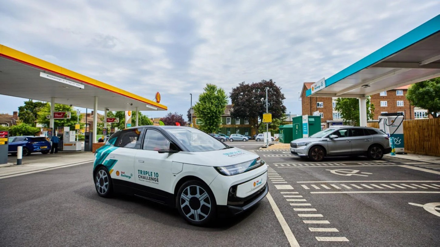Shell gebruikt de Triple 10 Challenge Concept Car als demonstratie voor sneller laden, 10 km/kWh en lagere levenscyclusuitstoot via slimmer thermisch management.