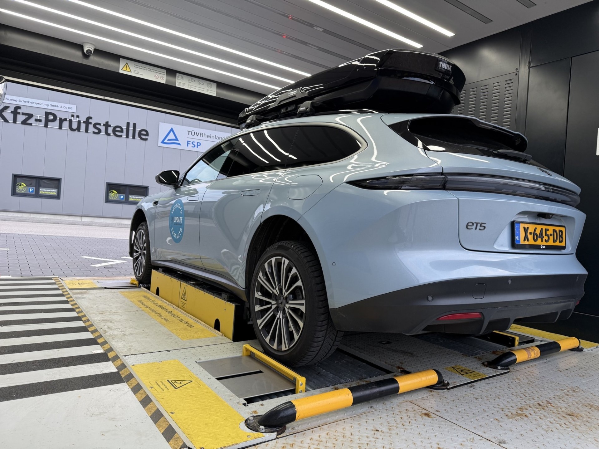 Review Nio ET5: accuwisselen op wintersport