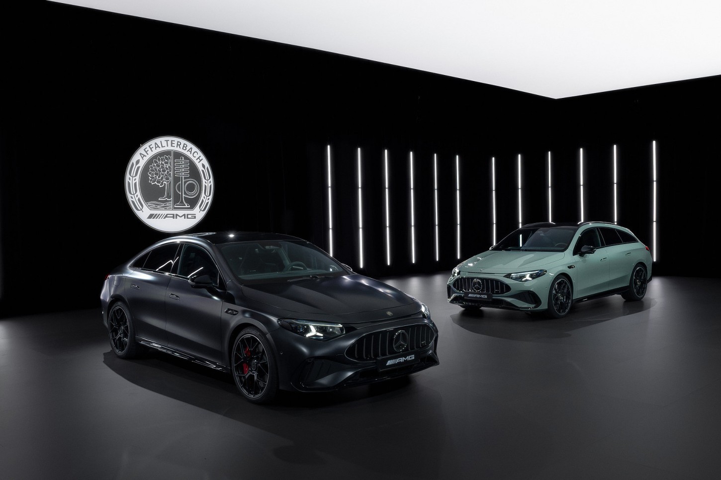 Elektrische Mercedes-AMG CLA 45 4MATIC+ krijgt 3 motoren en 680 pk - foto 1