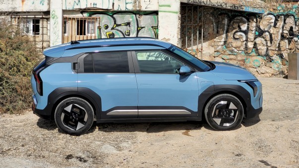 Rijtest Kia EV3