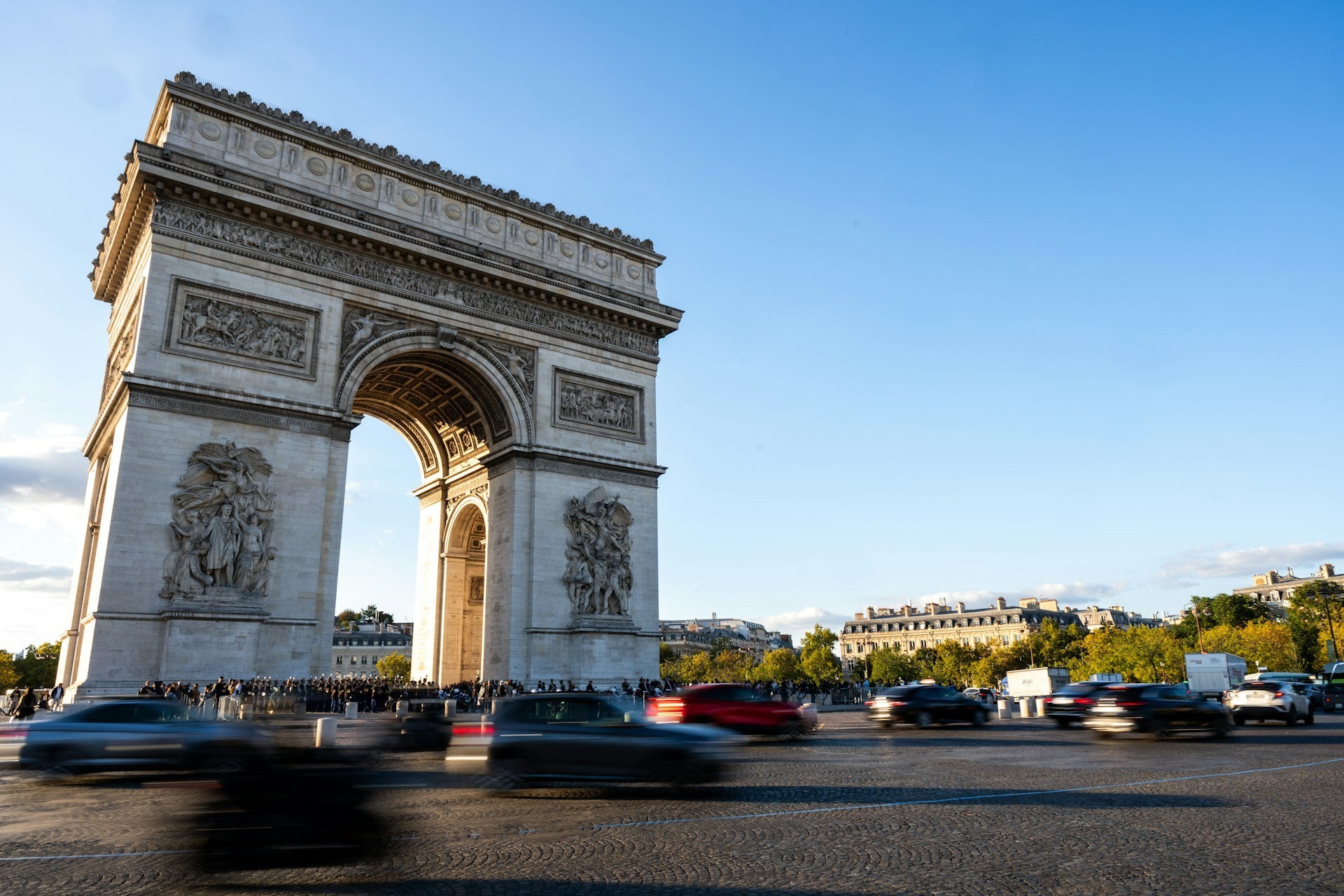 Hoe het Franse stimuleringsbeleid elektrisch rijden écht een boost geeft