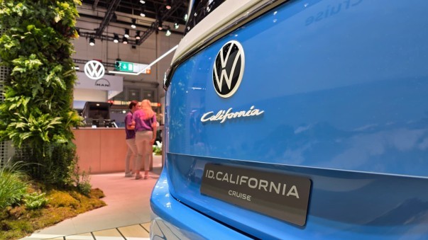 Volkswagen maakt van de ID. Buzz nu echt een California camperbus - foto 3