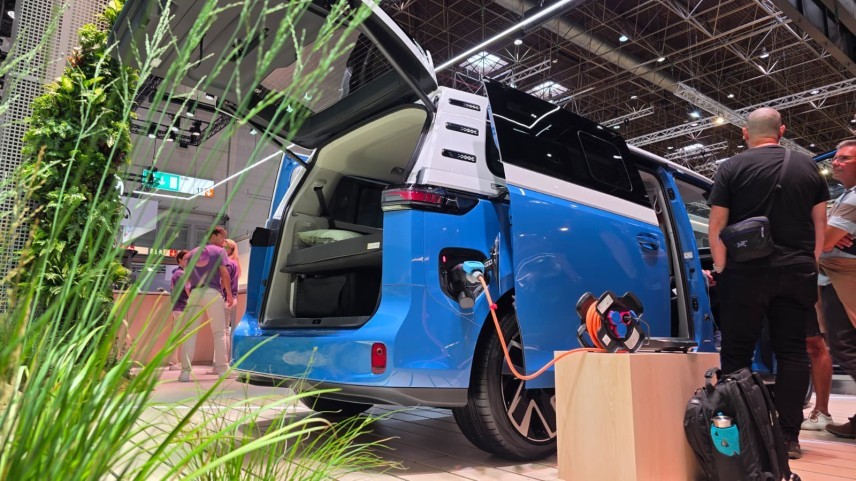 Volkswagen maakt van de ID. Buzz nu echt een California camperbus - foto 1