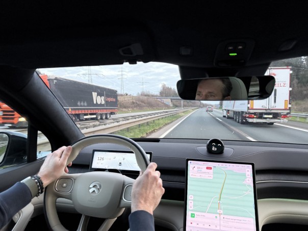 Review NIO EL6: Ja BaaS! - foto 2