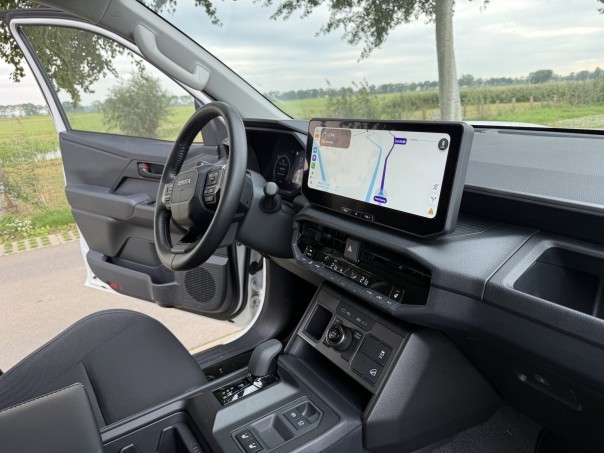 Review Toyota Hilux Electric: prima werkpaard, zolang je niet te ver hoeft - foto 2