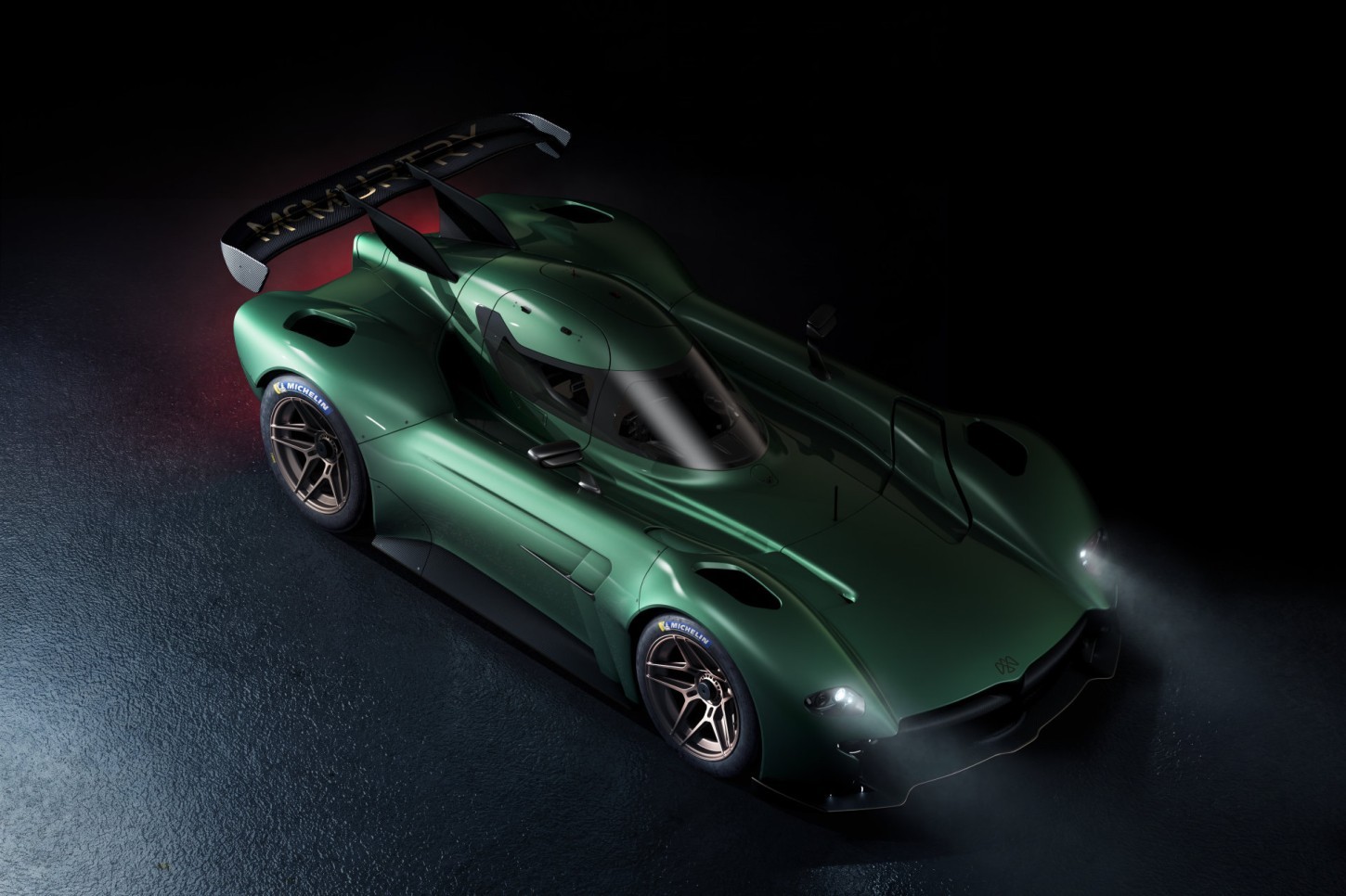 McMurtry onthult de productieversie van de elektrische Spéirling Pure. De circuitauto gebruikt ventilatoren voor 2.000 kg downforce vanaf stilstand en kost vanaf £995.000.
