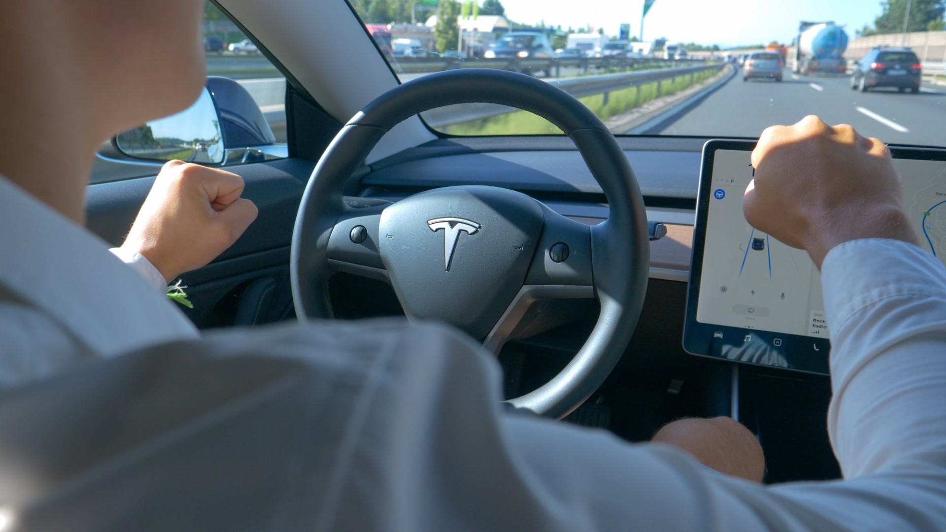 Tesla’s Full Self-Driving in Nederland