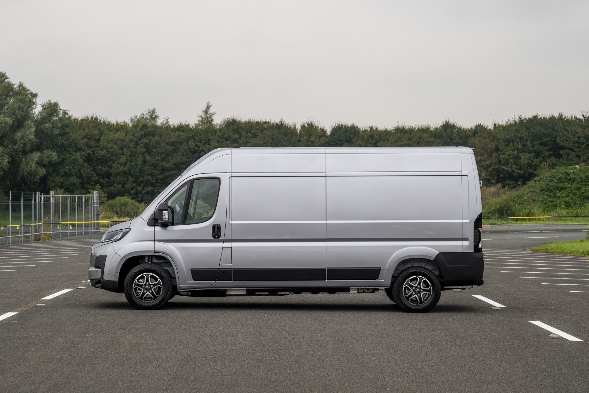 Toyota maakt prijzen bekend van Proace Max Electric