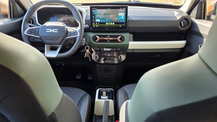 Review Dacia Spring: de rallyauto van de Renault Group - foto 1