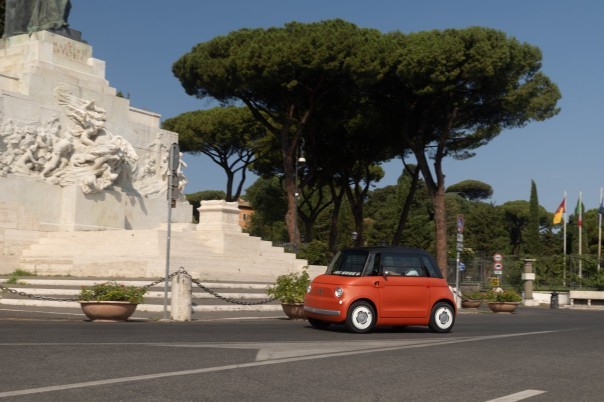 Fiat zet in op micromobiliteit: Multiplina, Topolino én een elektrische driewieler - foto 2