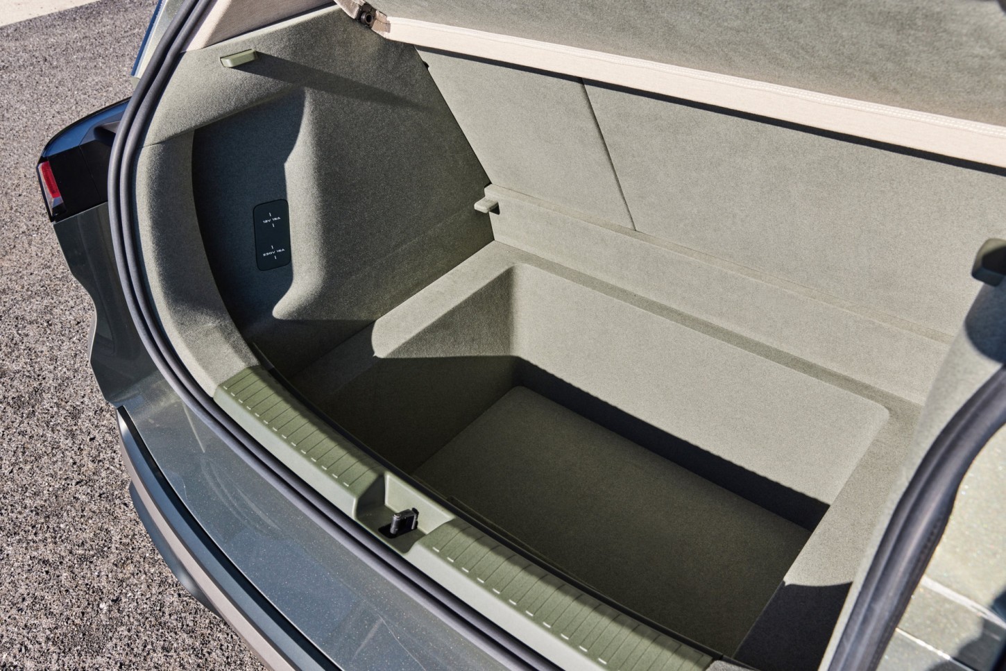 Bij de Volkswagen ID. Cross draait het om gebruikswaarde: 475 liter bagageruimte, 22 liter frunk en tot 1.200 kg trekgewicht. Nederlandse details volgen nog.