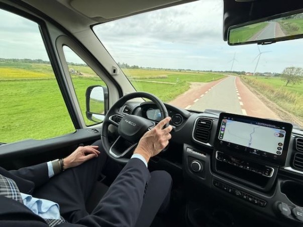 Review Iveco eSuper Jolly: vrolijke naam, serieuze speler - foto 3