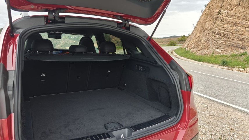 Review Mercedes-Benz GLC: Amerikaanse spelshow - foto 1