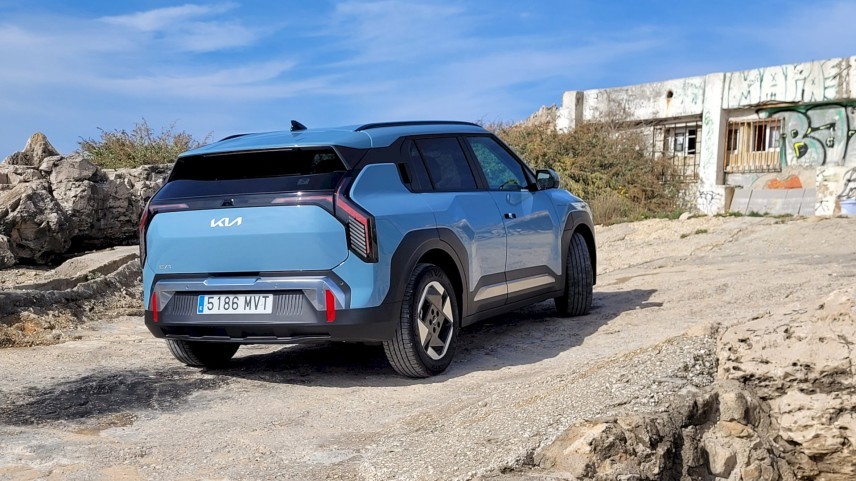 Rijtest Kia EV3