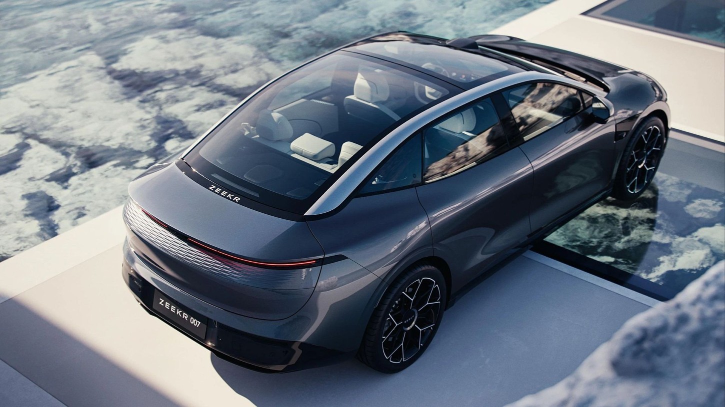 Zeekr 007