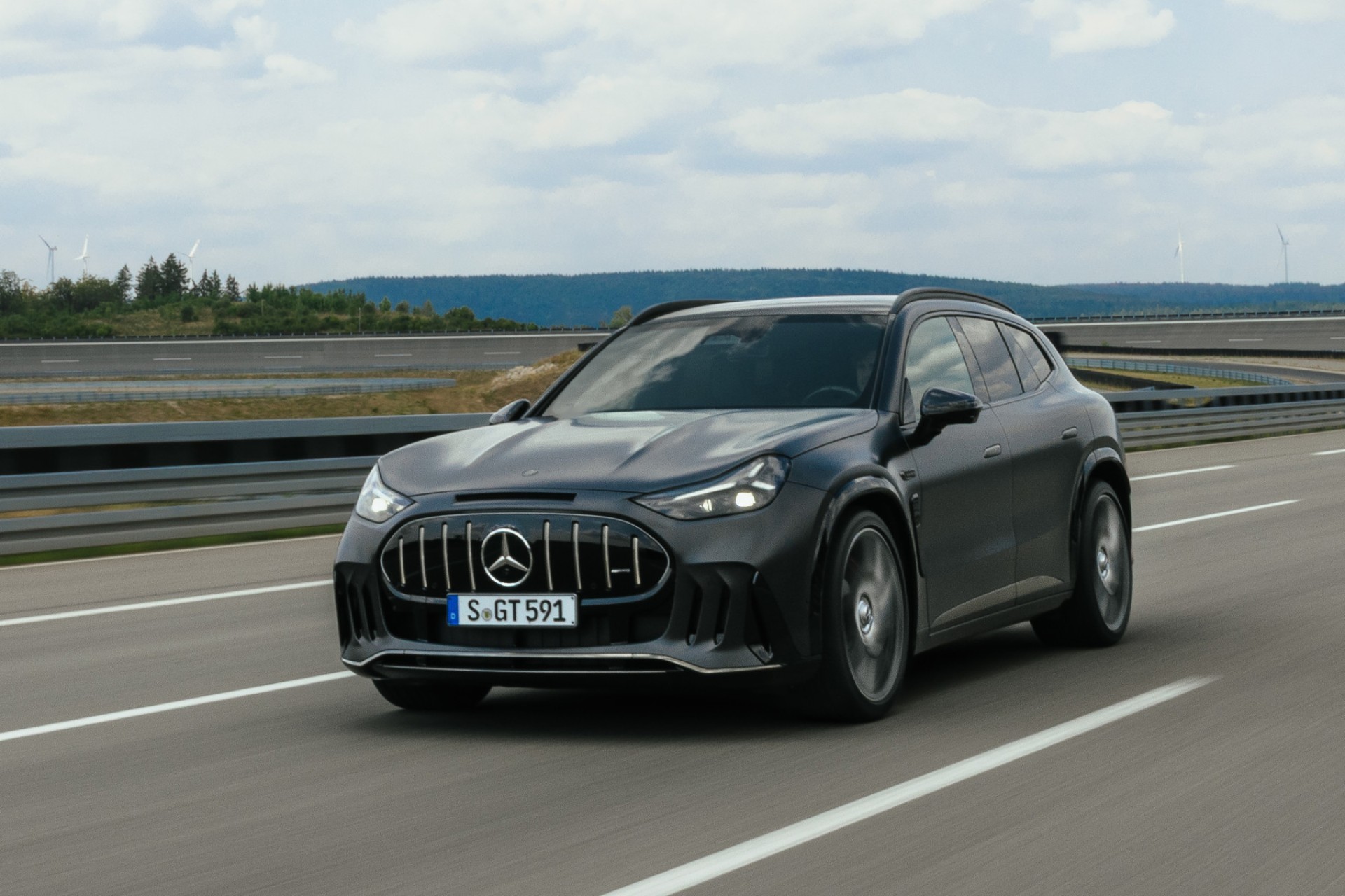 Mercedes-AMG GT SUV: 1.169 pk, laden met 710 kW en prijzen vanaf € 118.847