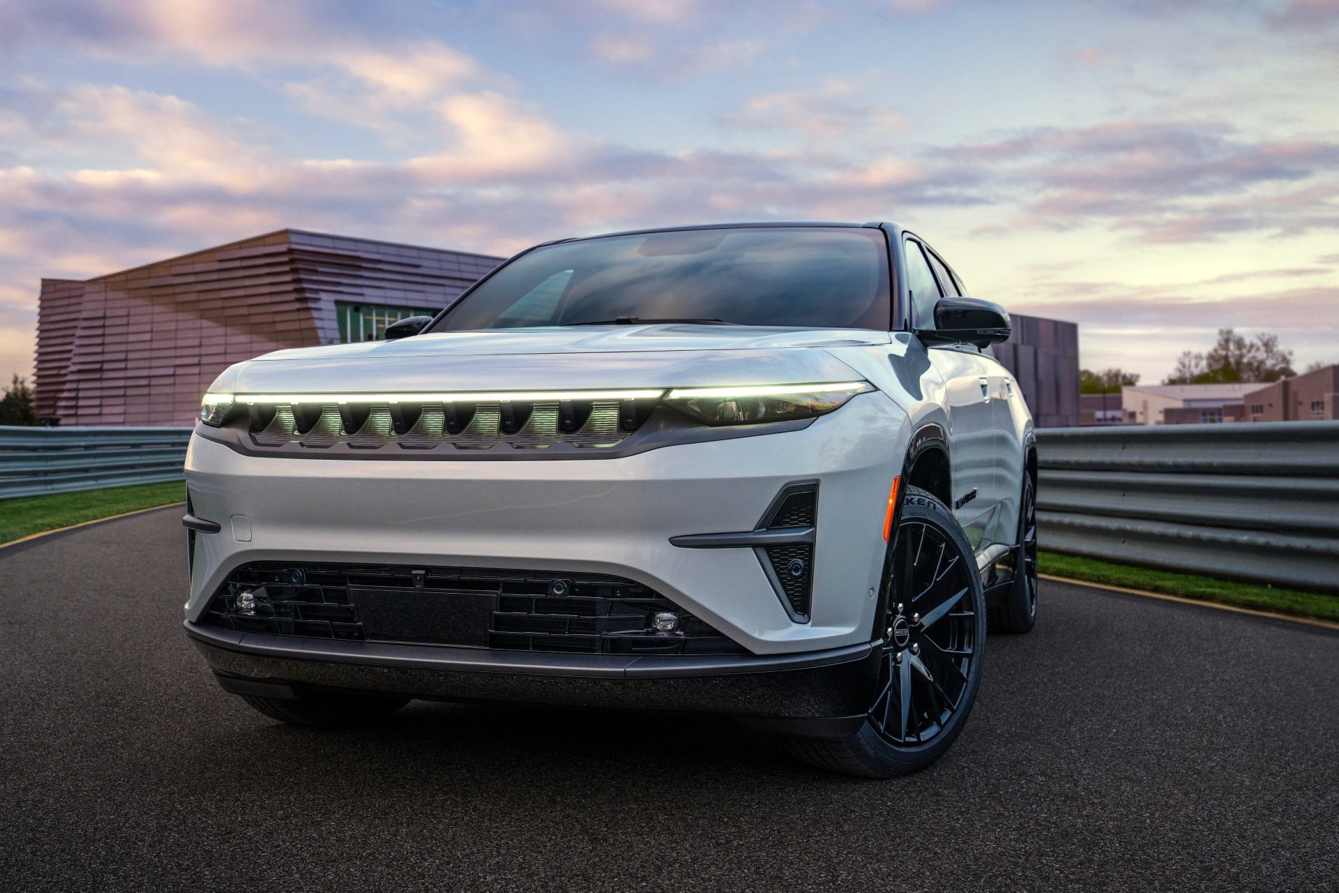 Elektrische Jeep Wagoneer S: avontuurlijke én luxe SUV