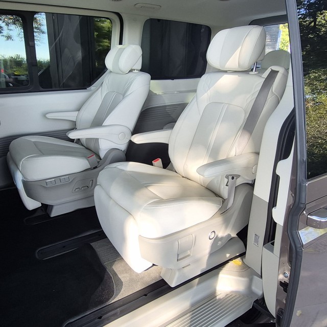 Hyundai Staria Electric Passenger vanaf € 56.995: 9 zitplaatsen, 430 km én 800 volt - foto 5