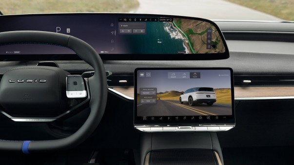 De Lucid Gravity GT-S krijgt 1.070 pk, accelereert in 3,1 seconden naar 96 km/u en biedt plek aan maximaal 7 personen. Vanafprijs: $125.900.