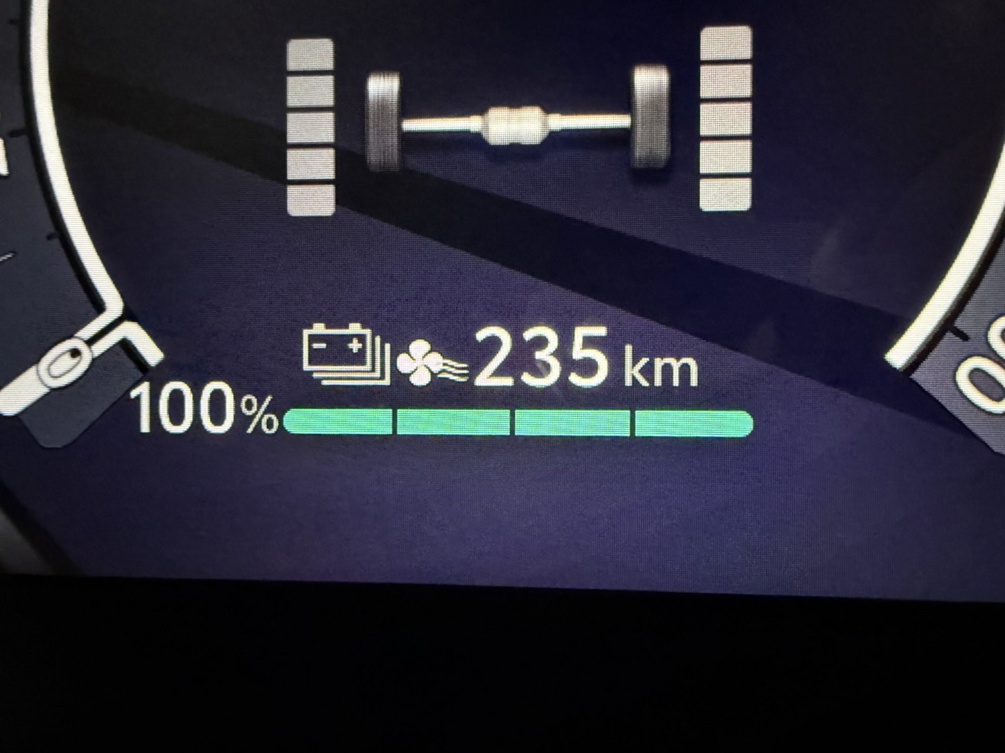 Review Toyota Hilux Electric: prima werkpaard, zolang je niet te ver hoeft - foto 1