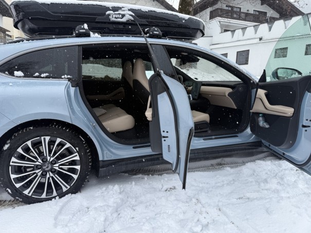 Review Nio ET5: accuwisselen op wintersport - foto 5