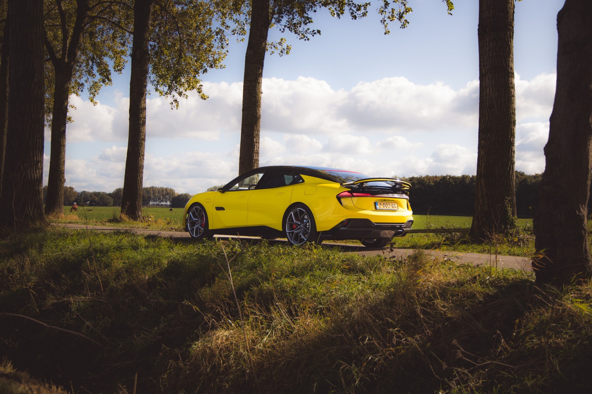 Review Lotus Emeya 900: Sportiviteit in het DNA