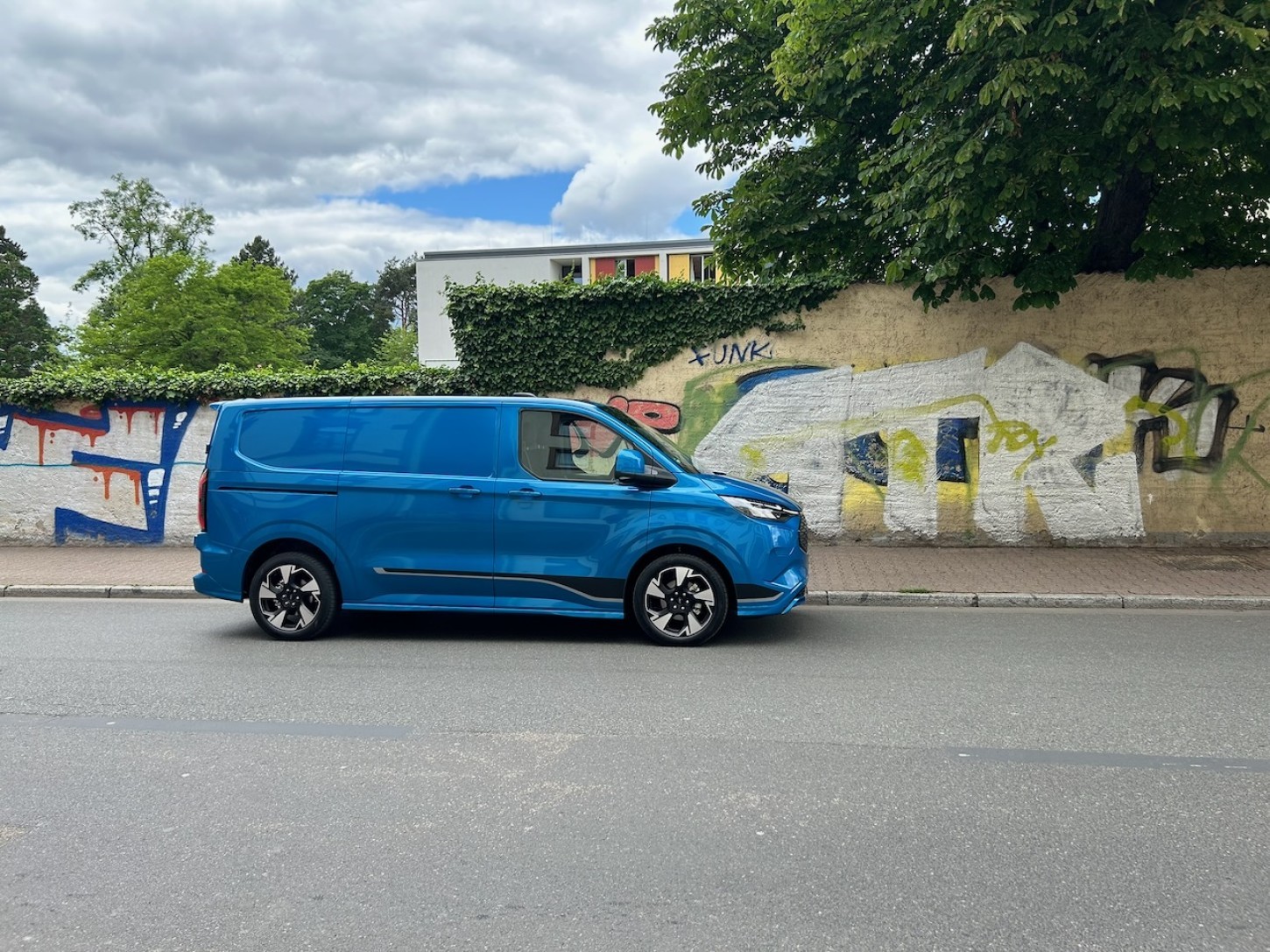 Ford Transit Custom Bestelauto van het Jaar 2027, Kia PV5 op kleine achterstand - foto 1